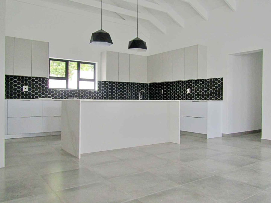 4 Bedroom Property for Sale in Shelley Point Western Cape